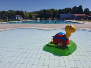 prenovljen čofotalnik za najmlajše